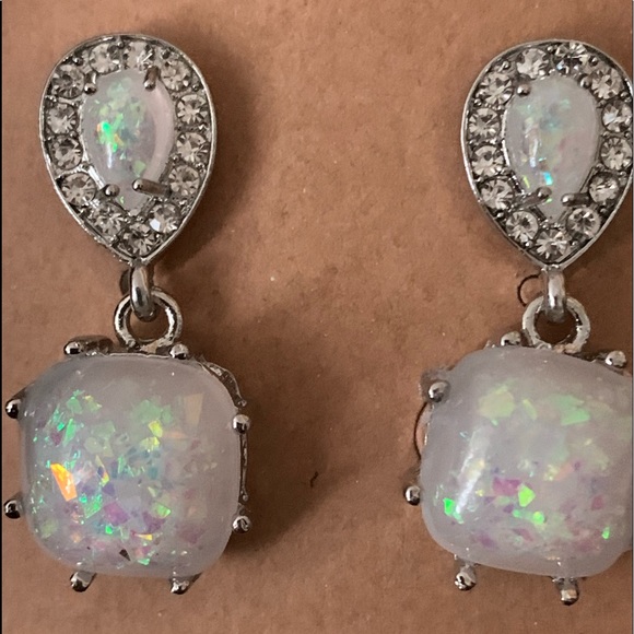Jewelry - Earrings